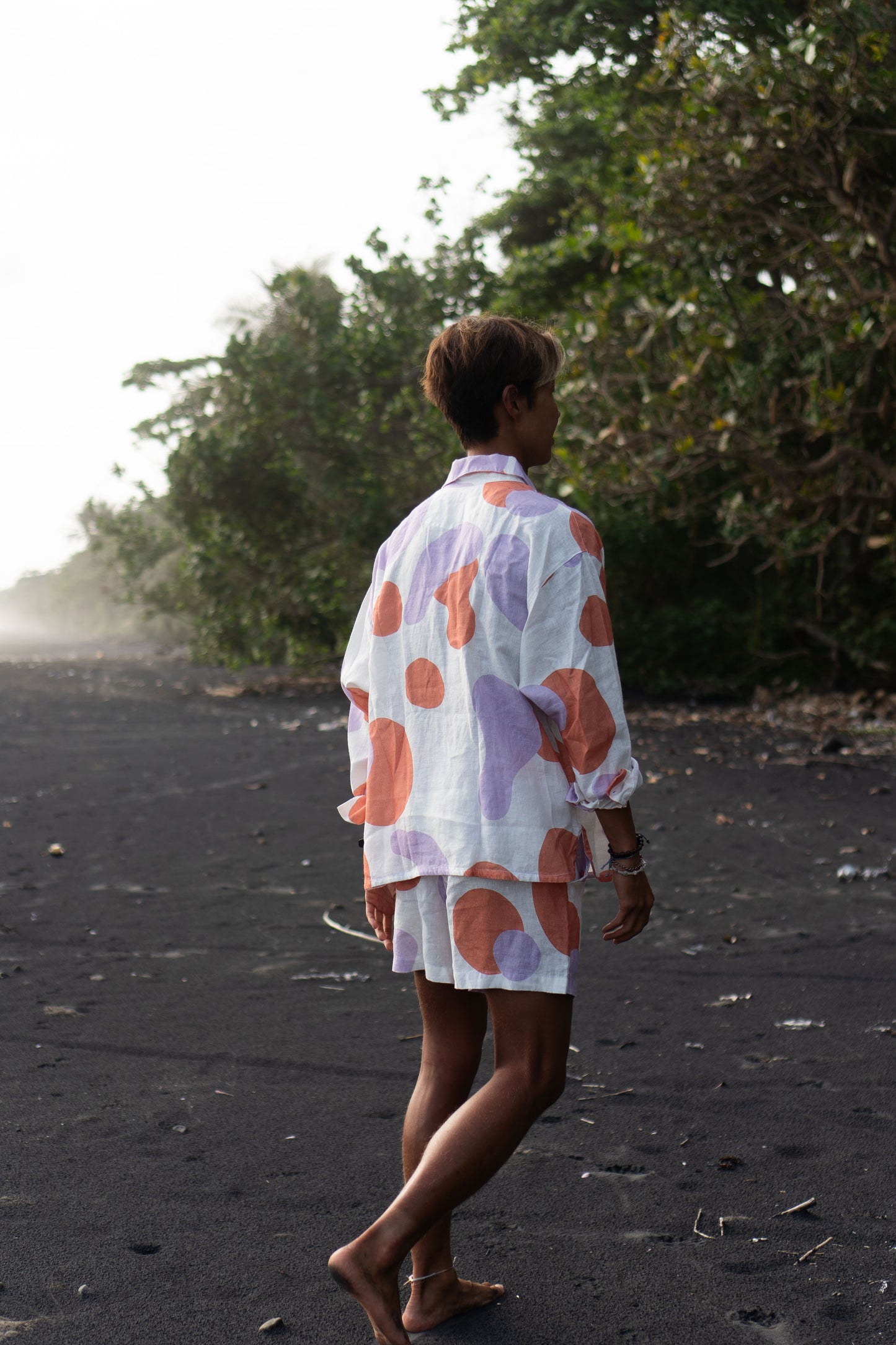 Colorful linen shirt and shorts - candy