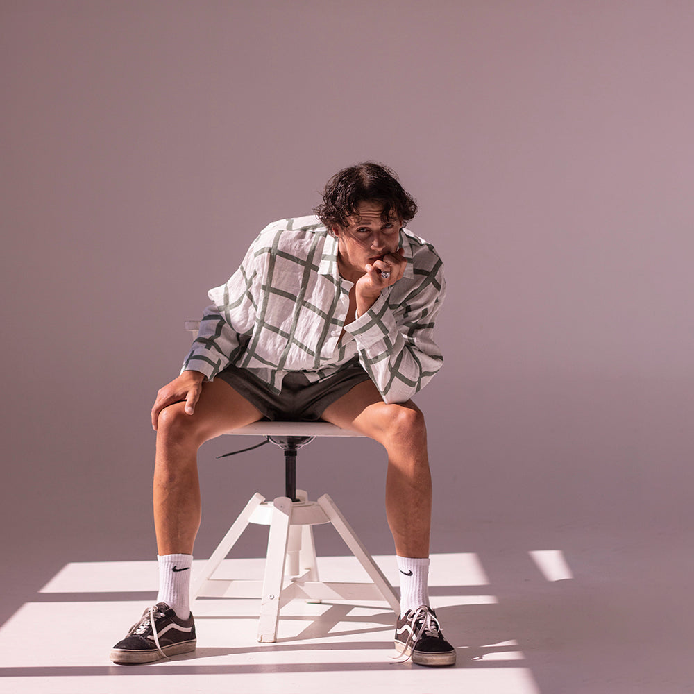 Colorful linen shirt and shorts - greenish