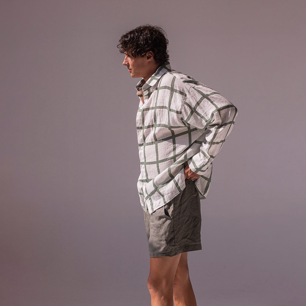 Colorful linen shirt and shorts - greenish